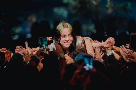 billie eilish  acoustic  apple  awards concert datebook