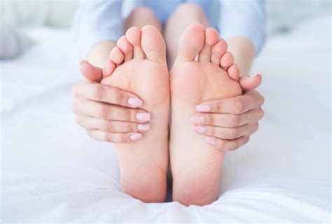 5 Surprising Benefits Of Foot Massage After Long Haul Travel How To