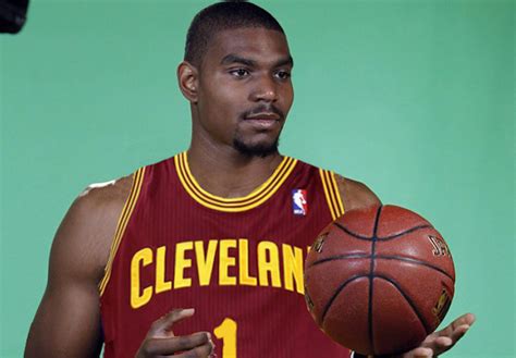 Was Andrew Bynum Creeping With A Cavs Assistant Coach S