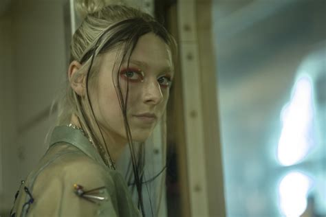hunter schafer as jules vaughn see the best outfits on euphoria