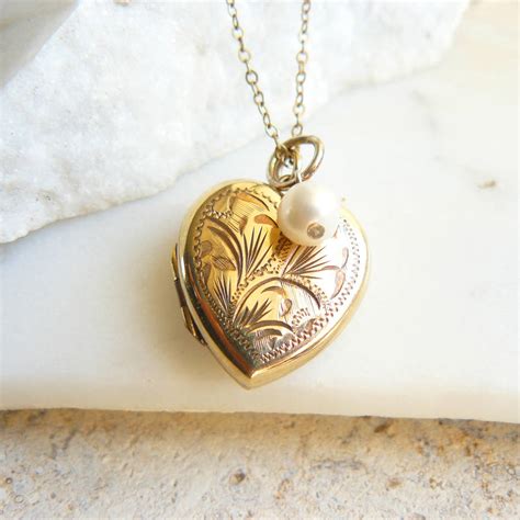gold vintage heart locket necklace  lime tree design