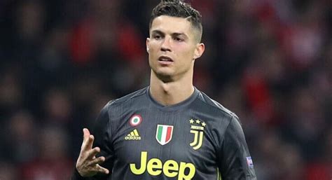 Cristiano Ronaldo Biography Age Career Wiki Personal