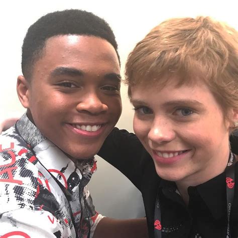 Chosen Jacobs And Sophia Lillis It The Clown Movie It Movie Cast Actors