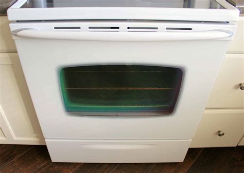 clean   glass door   maytag oven  palette muse