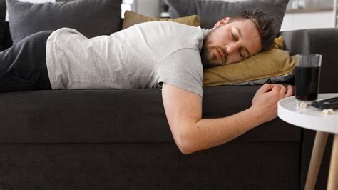 health effects of poor sleeping habits