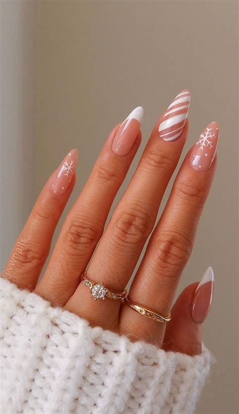 beautiful festive nails  merry  season simple white candy