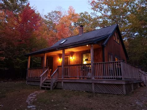 cozy cabins  rent  maine  england today