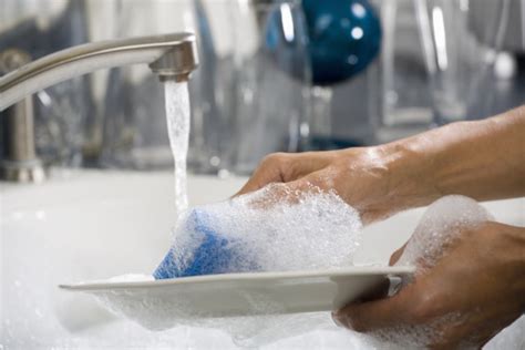 7 Tips For Hand Washing Dishes Fast Because Nobody S Got Time For A