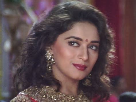 India Bollywood 90s Makeup Fashion Jewelry Pretty Beautiful