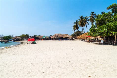 beaches  cartagena colombia