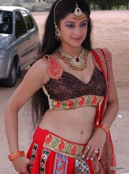 desi girls bollywood hot pictures and actresses madhurima