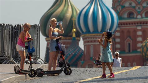 Russia’s Record Breaking Heatwave To Continue Into July Weather