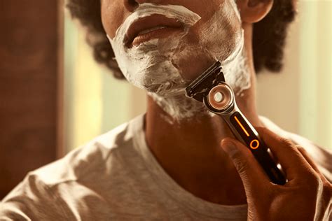 review  gillettes  heated razor worth  investment insidehook