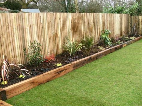 amazing  affordable ideas  landscape edging