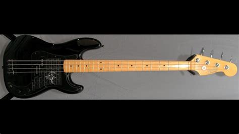 Fender Roger Waters Precision Bass
