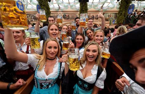 oktoberfest photos from the world s largest beer festival and