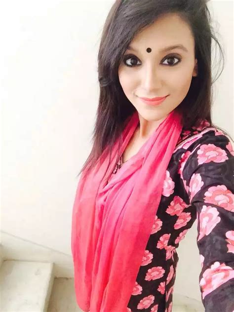 bd call girl phone sex number 01738225474