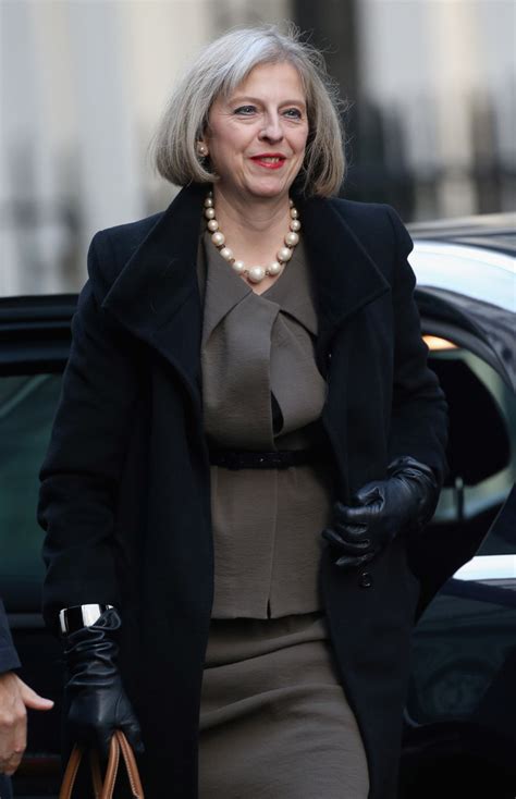 theresa  theresa   queen elizabeth ii attends  governments weekly cabinet
