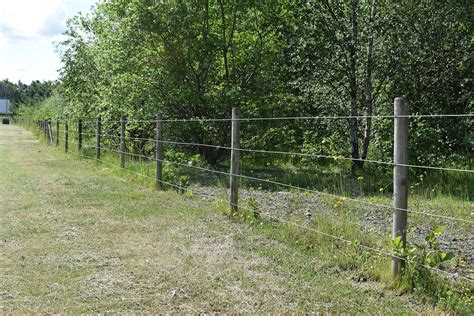 posts  wire stock fencing gramm barrier systems