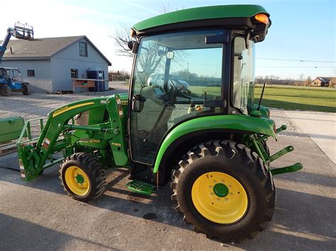 john deere model  compact utility tractor diesel  wd