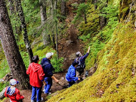 chilkoot trail hike  float  skagway float tours reservations