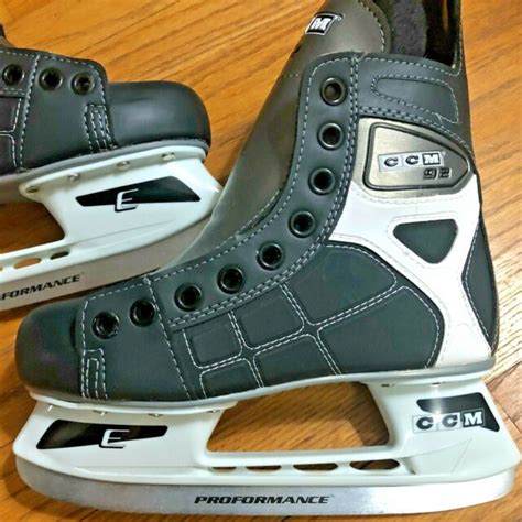 cougar skates ice hockey  soft boot size  black  box pull heel tab ebay