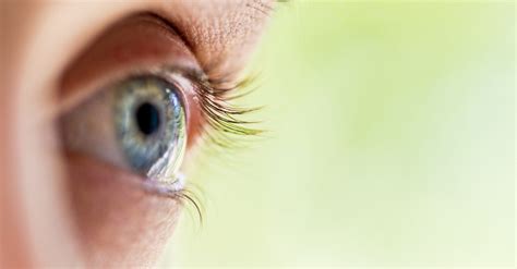 wear contact lenses    astigmatism florida eye center