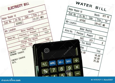 elektriciteit waterrekeningen en calculator concept stock afbeelding image  rekening