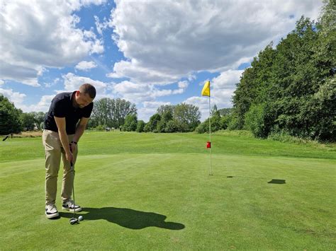 anwb golf weekendcursus kun je binnen  dagen leren golfen een ervaringsverhaal