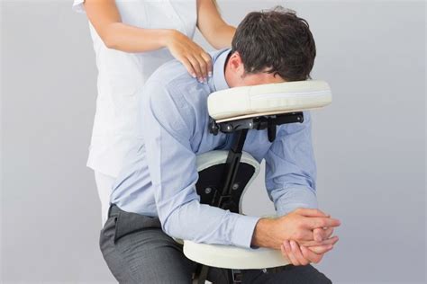 montreal corporate chair massage physical rehabilitation concussion