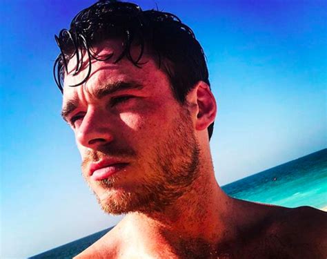 Entertainment Richard Madden Loves The “rawness” Of Gay