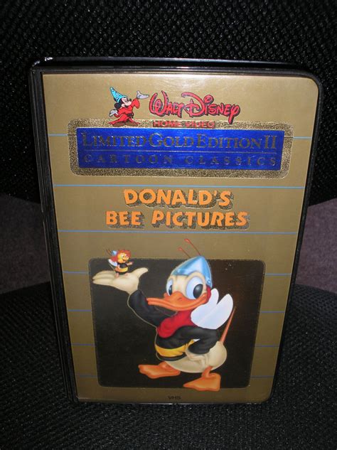 Donald S Bee Pictures Walt Disney Cartoon Classics