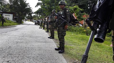 filipino milf rebels lay down first arms in peace deal
