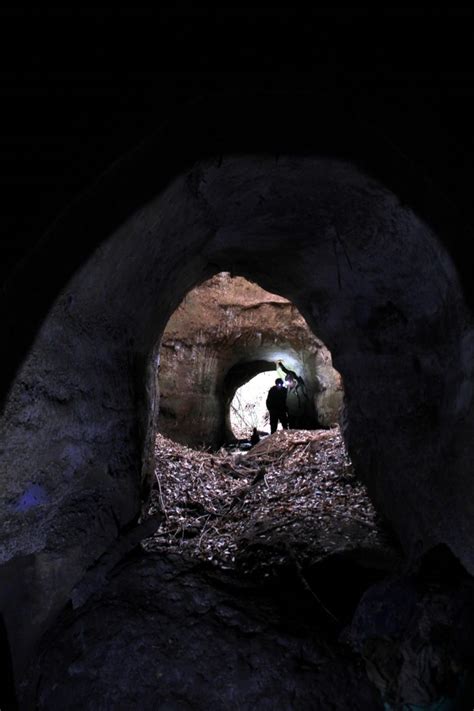 Non perderti i video di sesso con dildo, vibratori e fighe che squirtano! Introduzione alla terza guida dei Luoghi segreti due passi da Roma