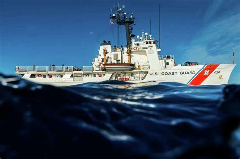Coast Guard Stays On Mission Despite Budget Threats Houston Chronicle