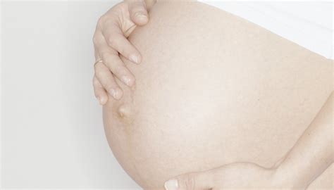what causes low progesterone levels in pregnancy