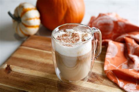 How To Make A Healthy Pumpkin Spice Latte With Way Less Sugar And Calories