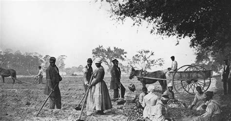 december 6 1865 the 13th amendment prohibiting slavery is ratified