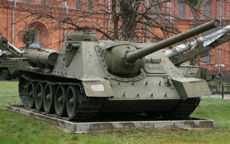 tank destroyer    tank