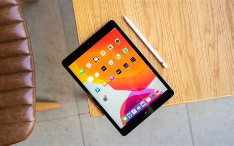 apple ipad  review  good     tablet