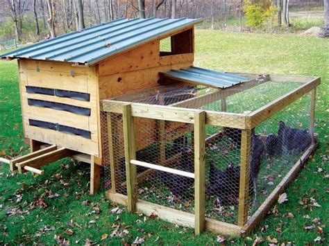 chicken coops    pallets pallet wood projects