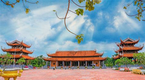 truc lam phuong nam monastery  tho viet dream travel