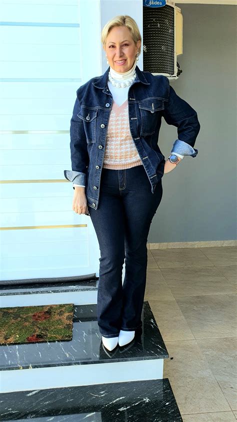 Older Women Granny Motivational Hipster Woman Jeans Blog Style