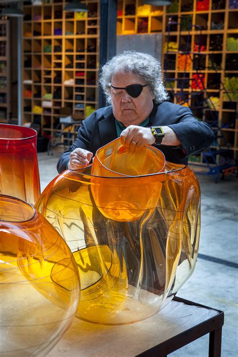 5 Things You Didn’t Know About Dale Chihuly Chihuly