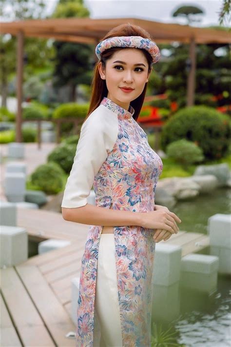 H Vietnamese Long Dress Girl Photo Poses Ao Dai