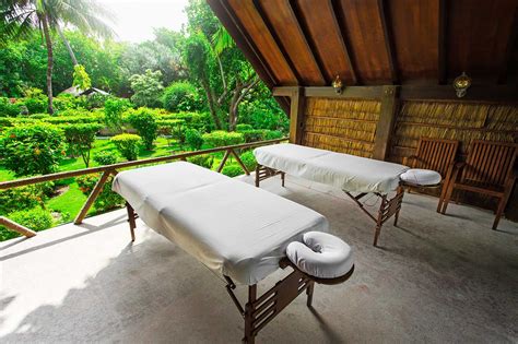 spas  honolulu  places  relax    massage