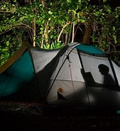 Afbeeldingsresultaten voor Campingvlucht. Grootte: 169 x 185. Bron: www.skyscanner.nl