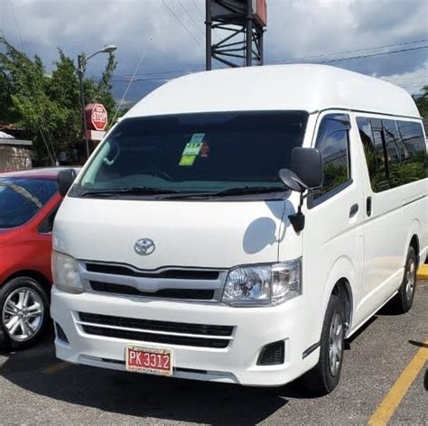 for sale 12 seater toyota hiace kingston st andrew