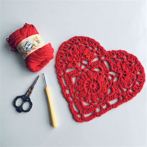 crochet heart doily jonna martinez