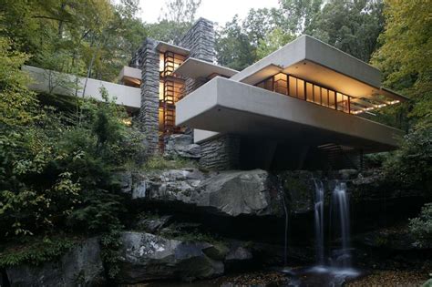 famous modernist house   world vogue living